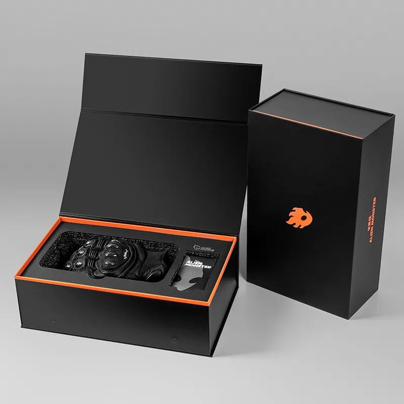 ALIEN MONSTER ANT KING GLOVES