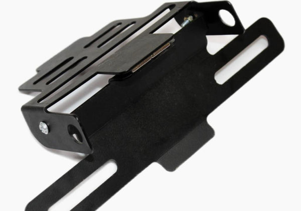UNIVERSAL MAGNETIC TAIL TIDY